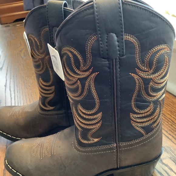 Kids NWT Smokey Mountain Boots Brown Faux Leather Style Cowboy 1575C Size 2 - Picture 2 of 7